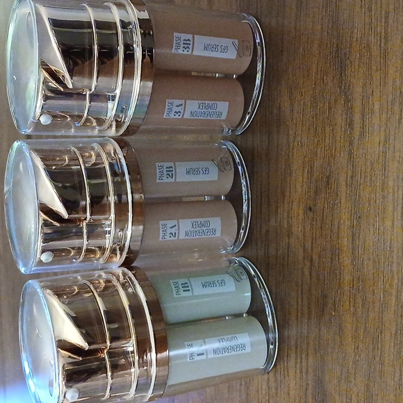 BeautyBio R45 The Reversal with The Daily XL Vitamin C Serum - Picture 3 of 6